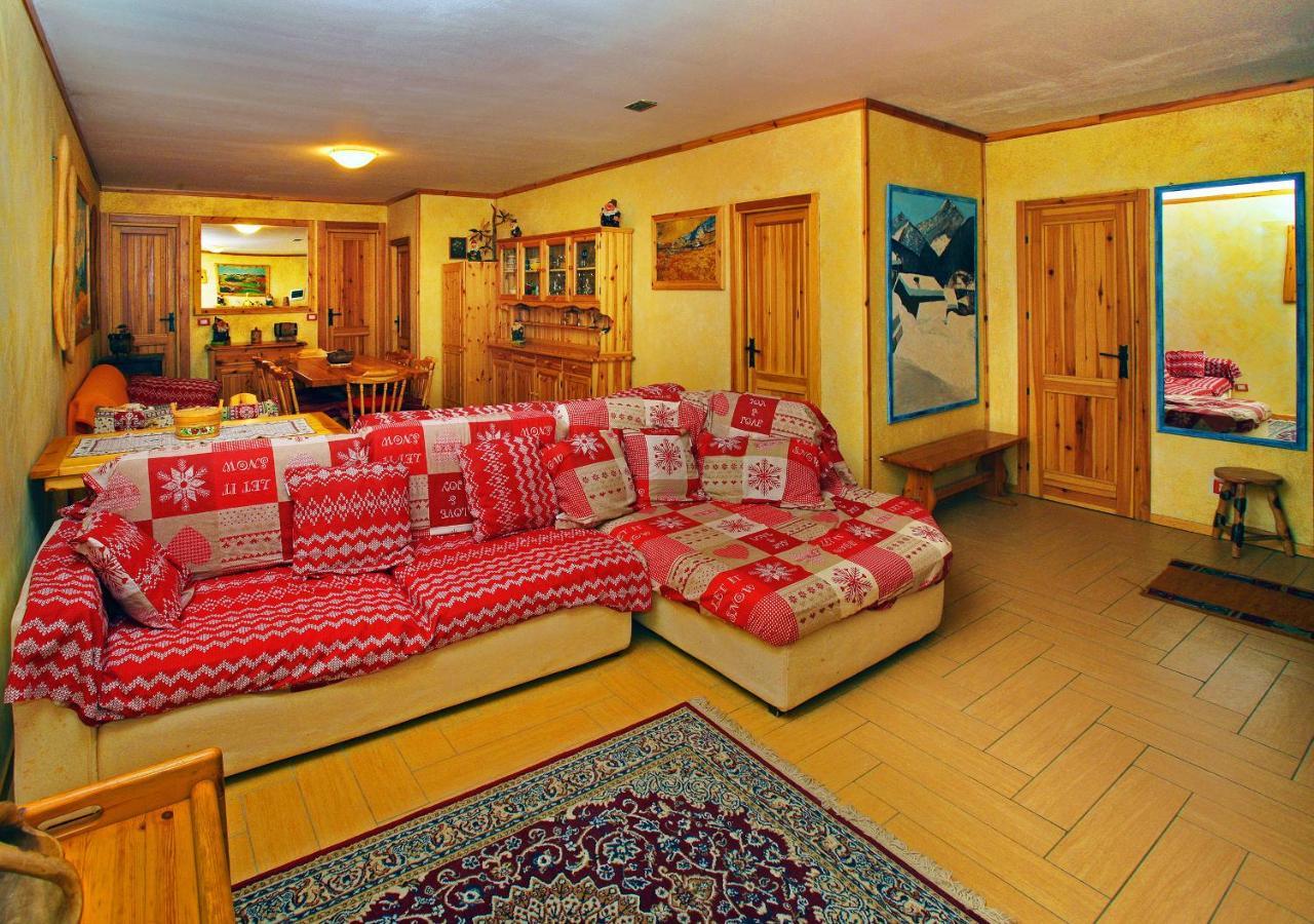 Salone House Apartment Sauze D'Oulx Bagian luar foto